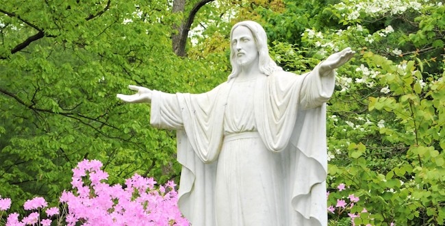 jesus statue for easter at the ns grotto